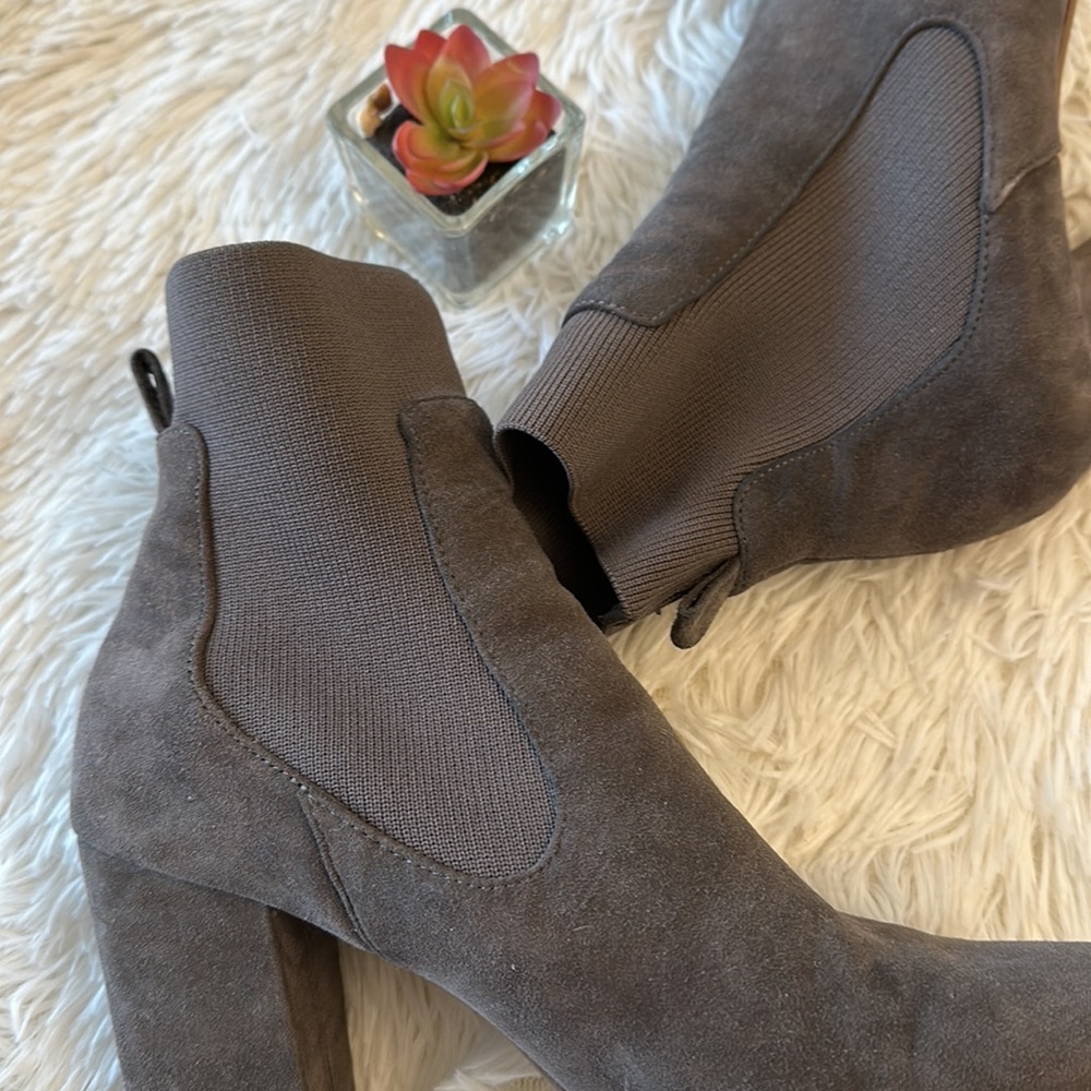 Steve Madden Richter Grey Brown Sock Ankle heel suede bootie women size 9 - Picture 8 of 8